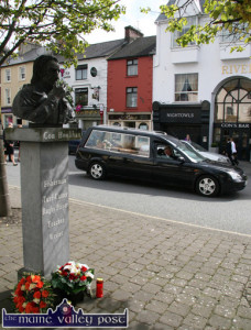How many people would say - if they could - that their funeral passed their monument. ©Photograph:   John Reidy  7-9-2012